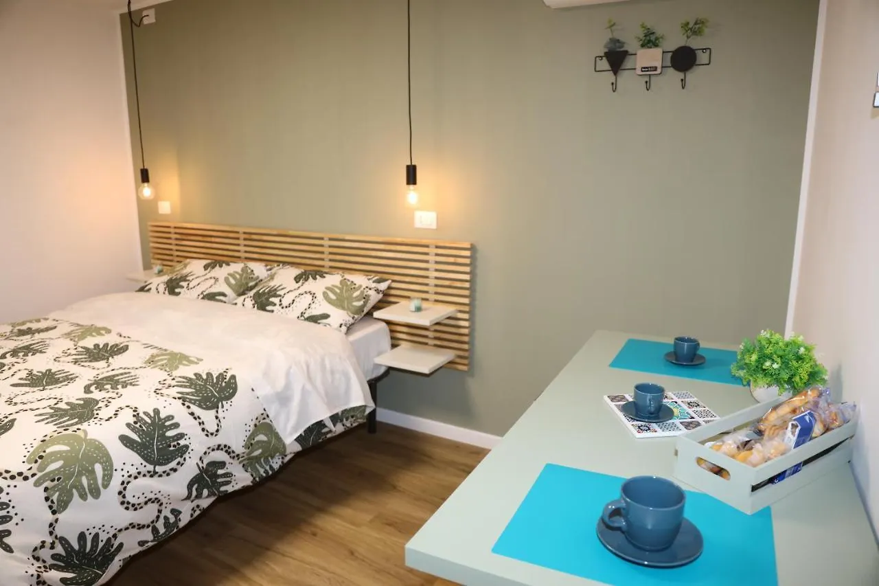Apartament Casa Viscardi Neapol 0*,  Włochy