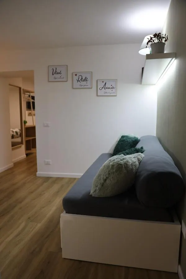 Apartamento Casa Viscardi Nápoles 0*,  Italia